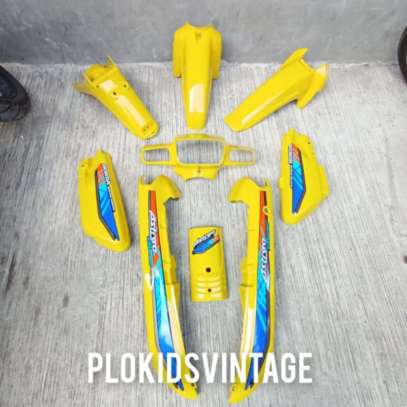 COVER BODY HALUS HONDA ASTREA GRAND BULUS KUNING SET STRIPING