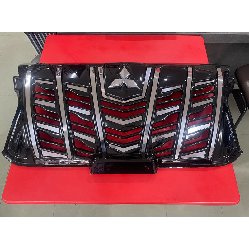 GRILLE PAJERO 2016 - 2020 LIST CHROME MODEL ALPHARD