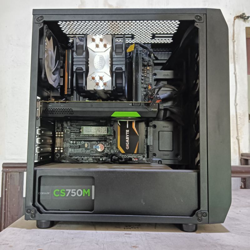 PC Gaming Rakitan Core i7 5820K RAM 16GB NVME 512GB HDD 1TB VGA Quadro P5000 16GB