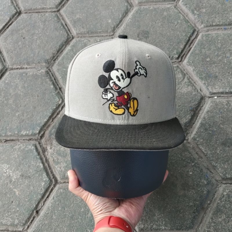 TOPI NEW ERA X DISNEY SECOND ORIGINAL
