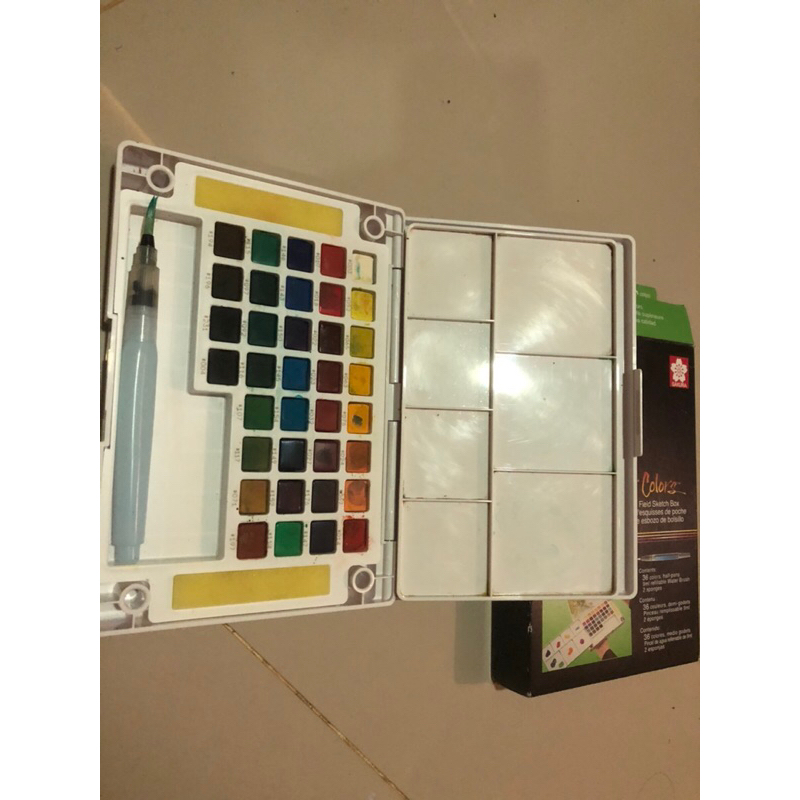 

Preloved Cat Air/ Water Color Sakura Koi 36 Warna