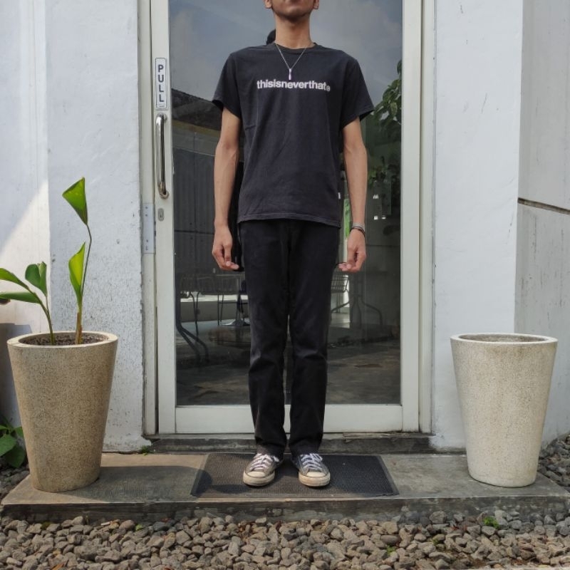 KAOS THIS IS NEVER THAT