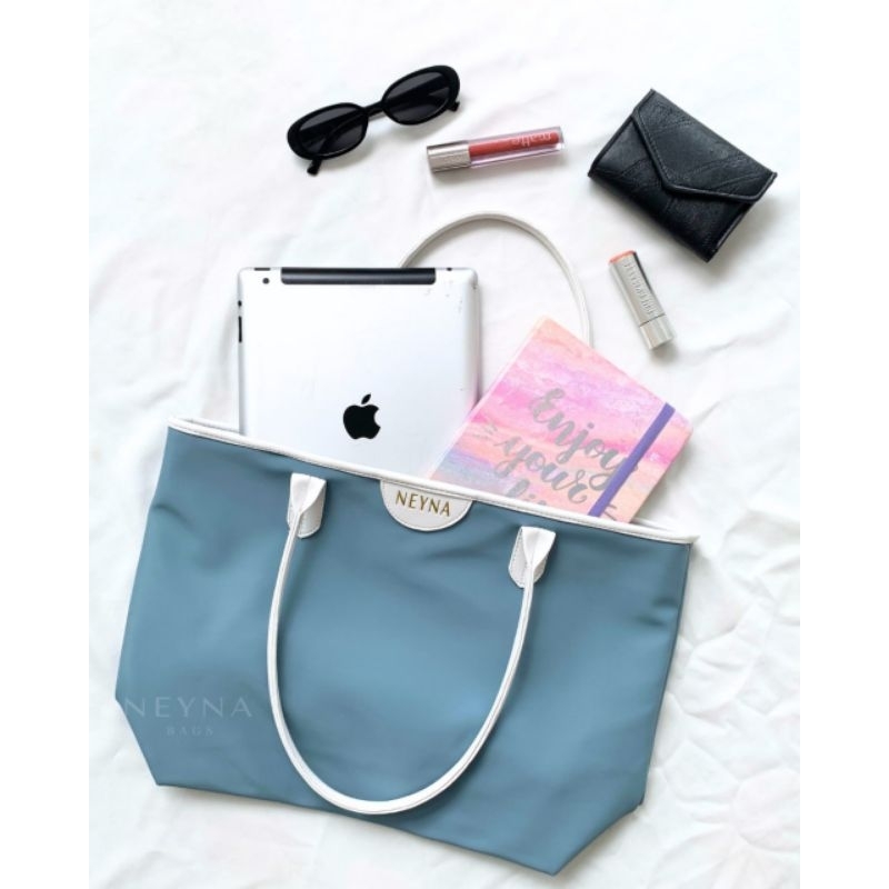 Grizelle Bag by Neyna