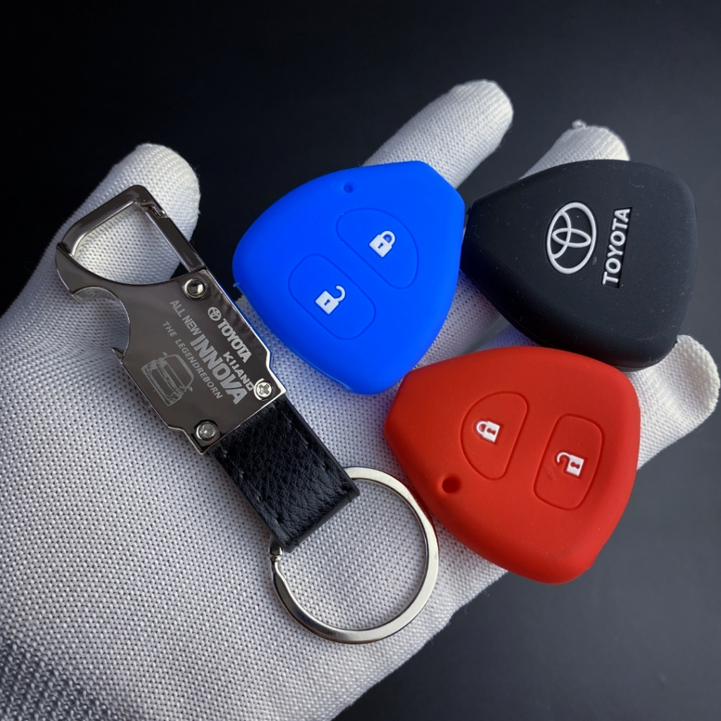 Gantungan kunci keyless remote mobil toyota innova old model LED