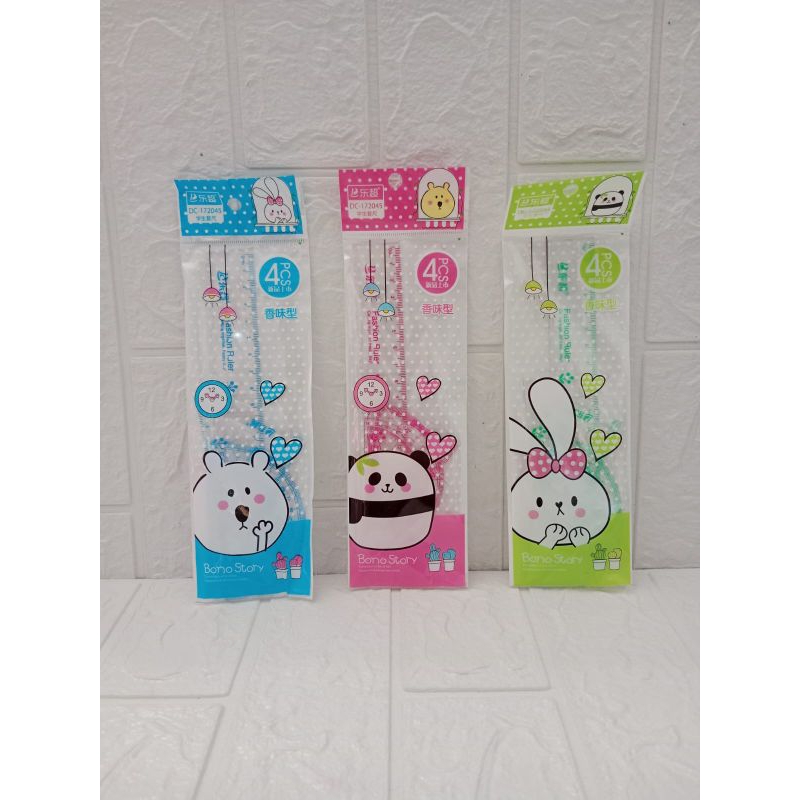 

Penggaris Set Plastik Isi 4 / Garisan Set BONO