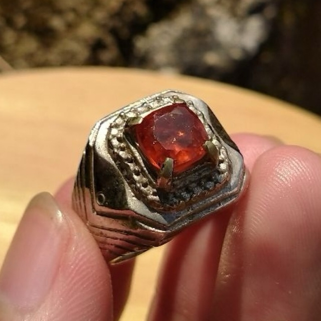 NATURAL PERMATA RED GARNET CUTTING MEWAH