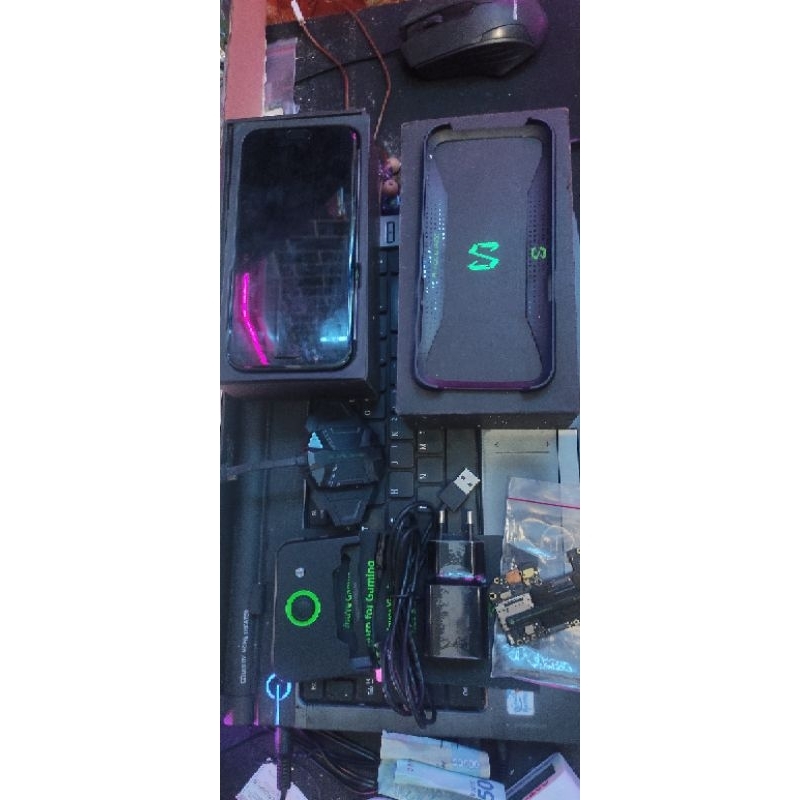 black shark 1 6/64gb minus