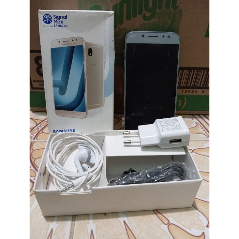 hp samsung j7 pro Ram 3/32, Full set. matot