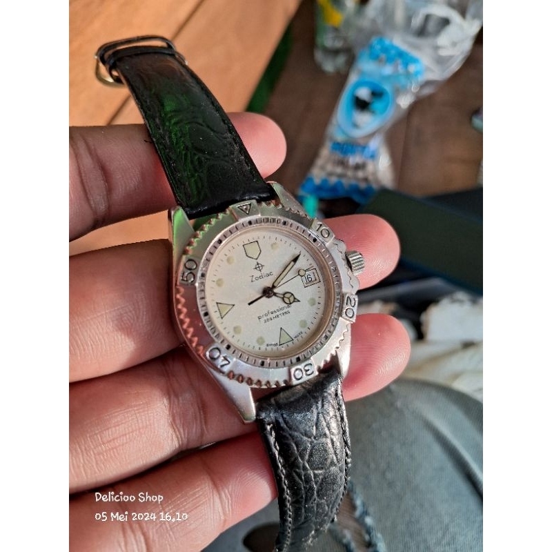 jam tangan zodiac profesional 200m