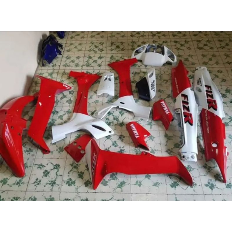 Termurahcover body full set halus yamaha fiz r merah putih