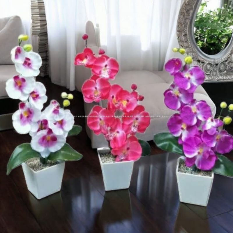 SET BUNGA PLASTIK ANGGREK DUA WARNA-WARNI DENGAN POT MELAMIN PUTIH HEXAGONAL BESAR SET BUNGA PLASTIK