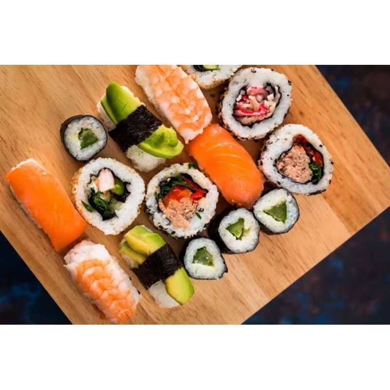 

ANEKA JENIS SUSHI. MIX