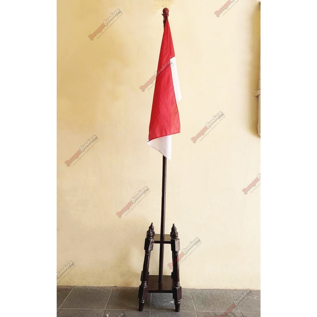

Pataka MT Haryono + Tiang Kayu (1 Set)