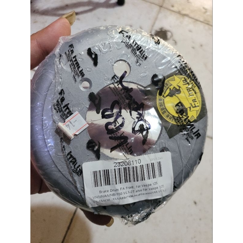 tromol depan ori FA italia vespa VBB VNB VNA VB1 VBA ring 8