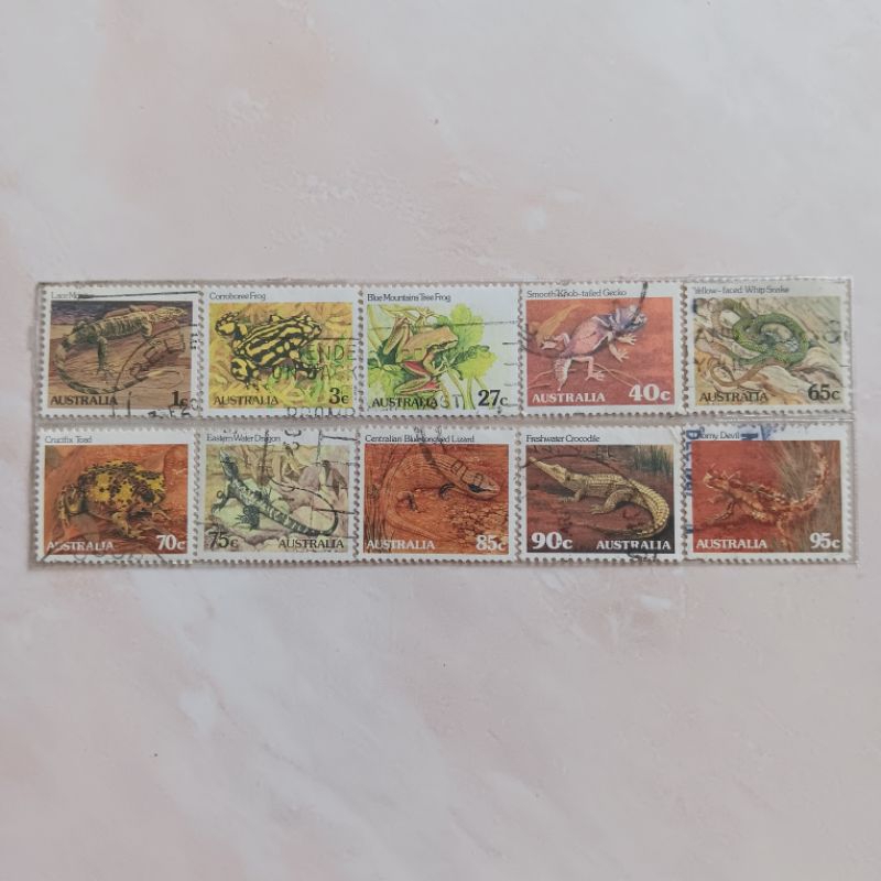 

(AG) Perangko Australia 1982 - 1984 Reptiles and Amphibians Set 10 pcs Used