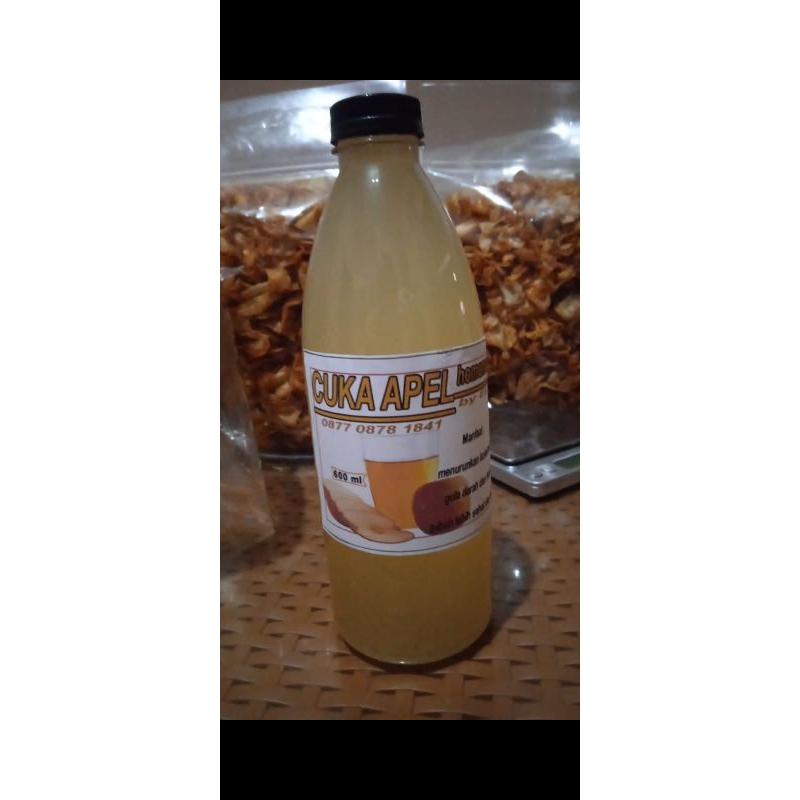 

Cuka Apel Homemade by Ely