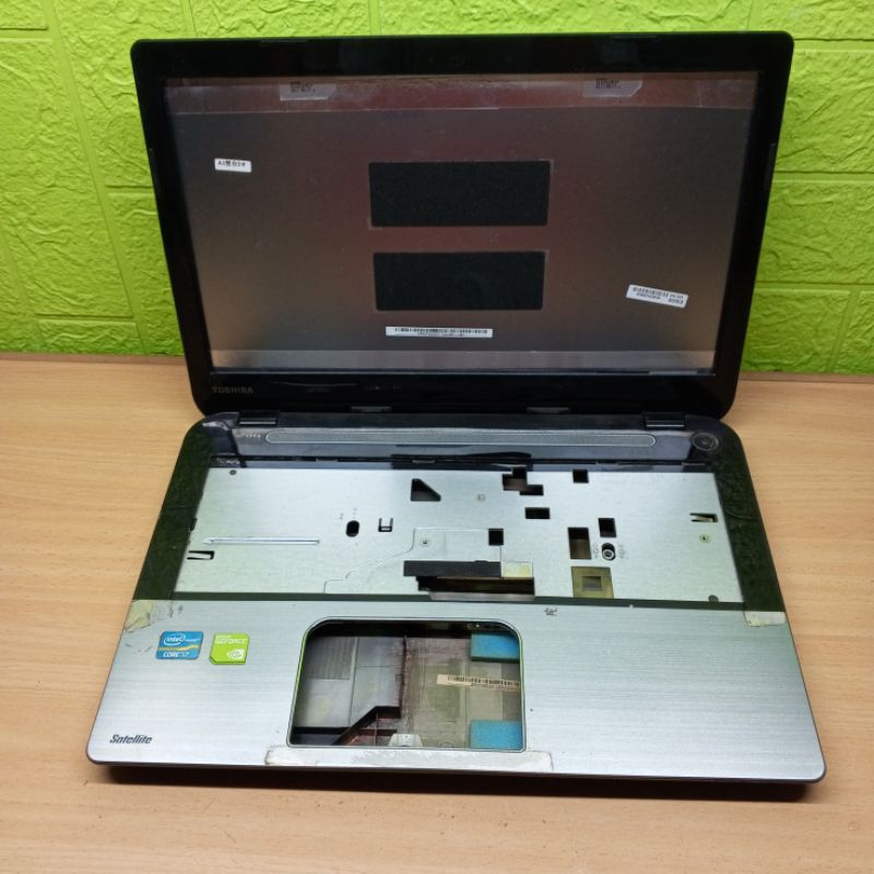 Casing Case Kesing Cassing Laptop Toshiba Satellite S40