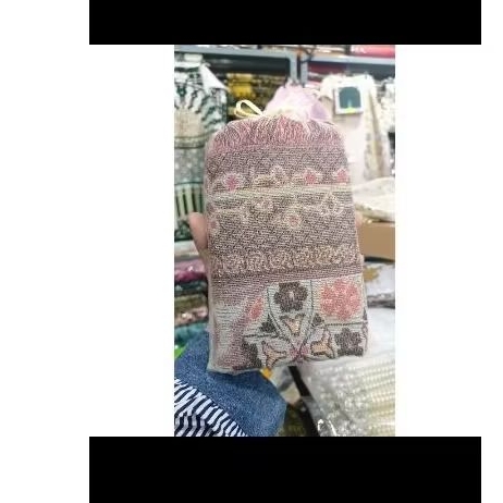 50 pcs souvenir sajadah policatoon kemas tile