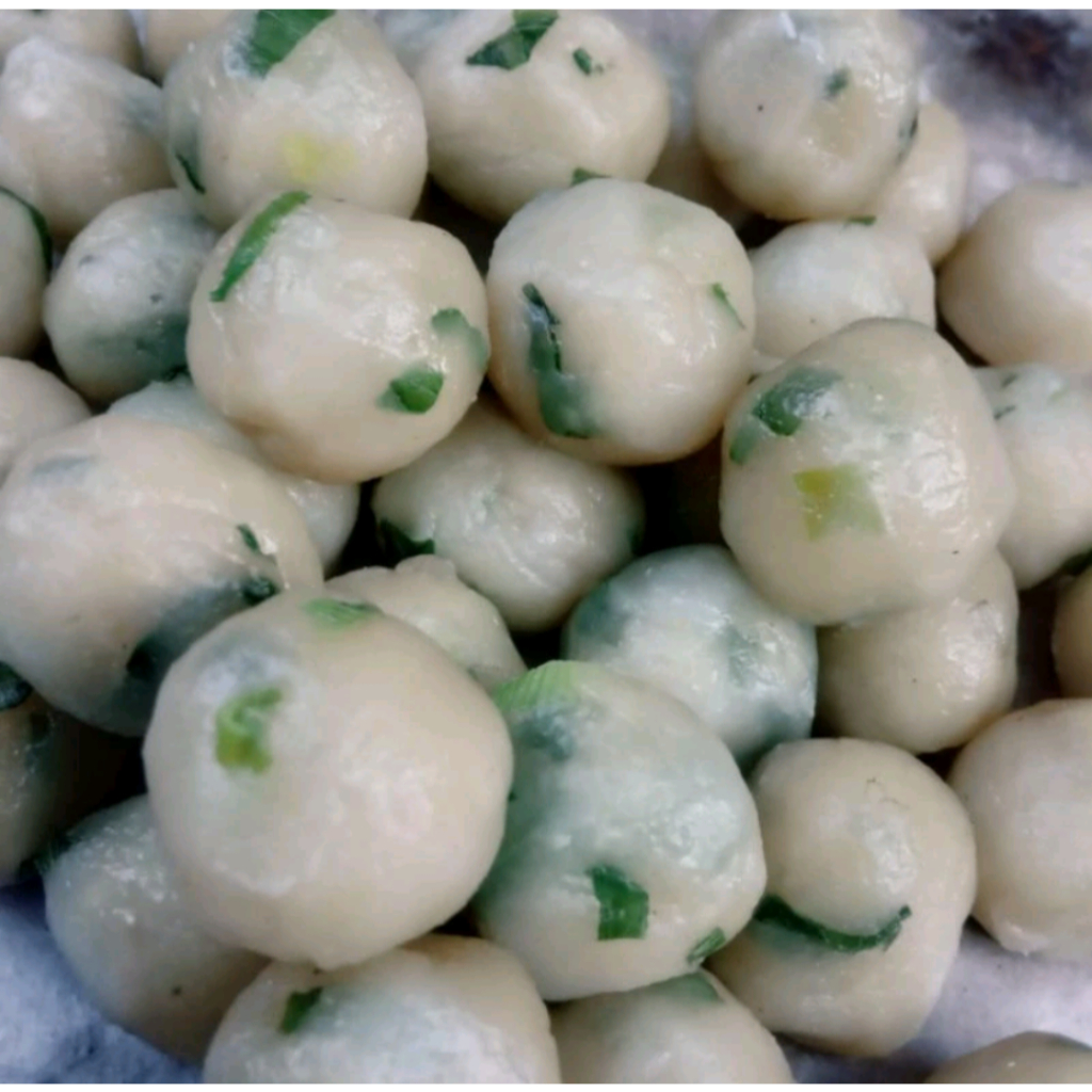 

baso aci instan baso aci nya saja isi 9biji cilok aci isi 9biji murah sudah di packum
