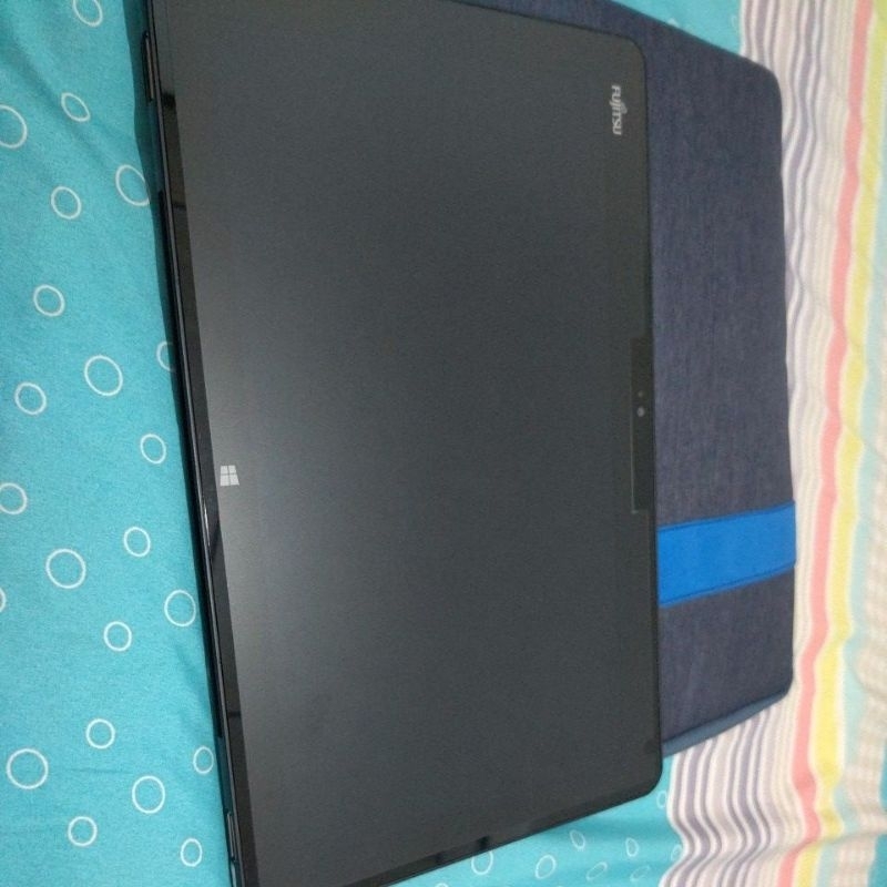 Fujitsu r727 i5