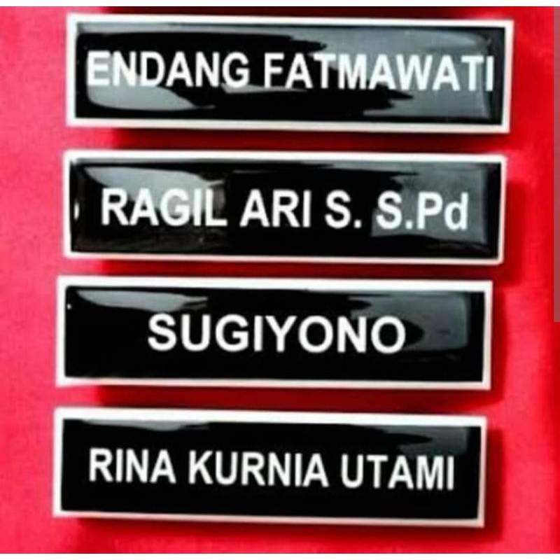 

nama dada pakai magnet & peniti & paku