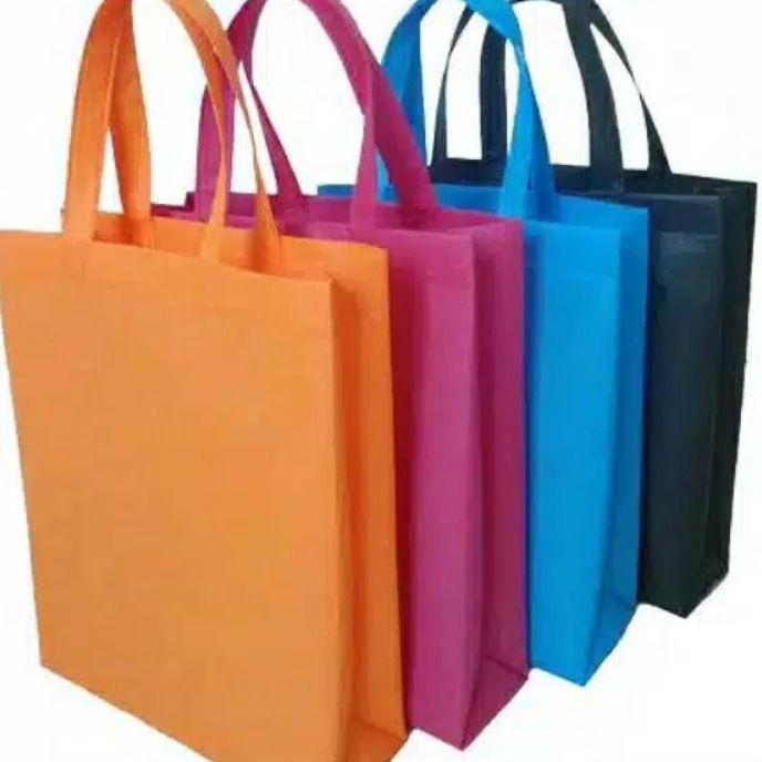 

Wah 12 PCS TAS KAIN 3x4CMX1CM TAS BELANJA TAS SOUVENIR SPUNBOND GOODIE BAGharga 12 PCS