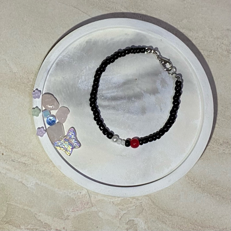 briar beaded bracelet