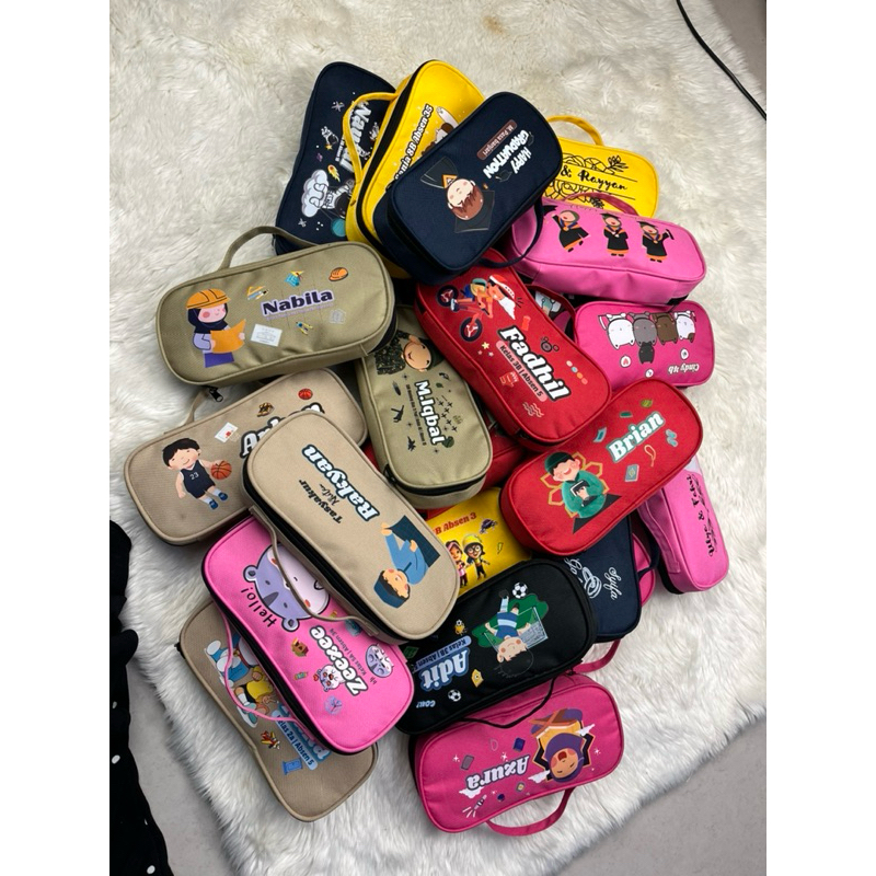 

TEMPAT PENSIL ABEL 1 FREE CUSTOM DESIGN ANAK 1