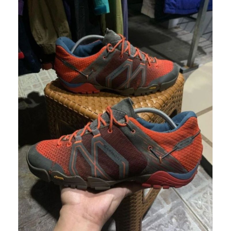 sepatu outdoor garmont