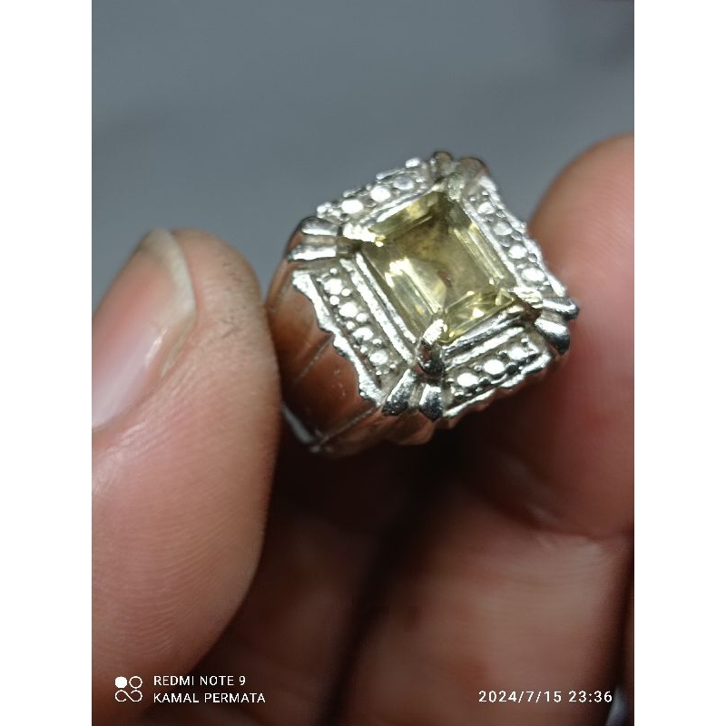 natural lemon citrine quartz