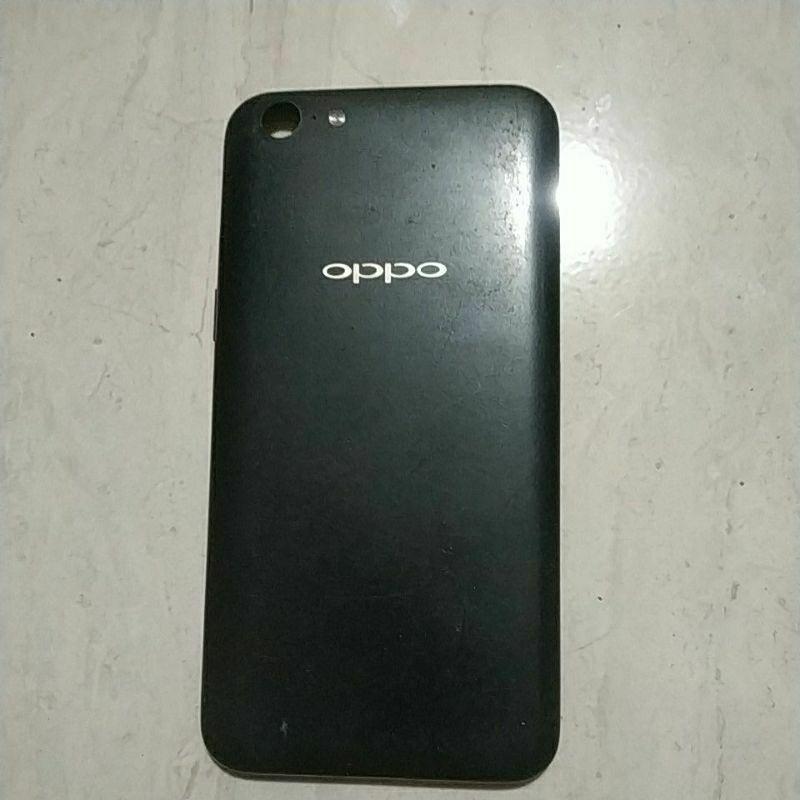 Backdoor bekas Oppo a71 kurang tombol lecet pemakaian