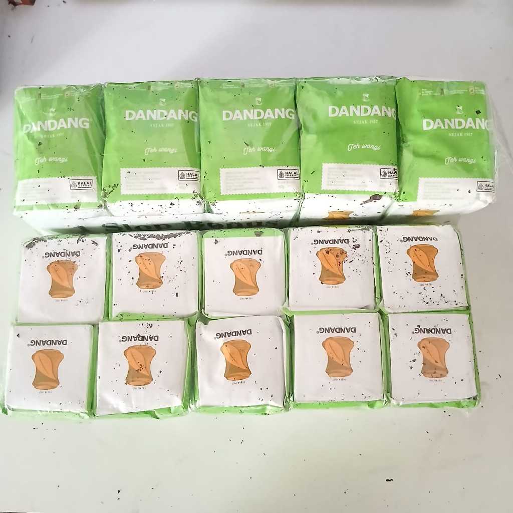 

( 1 Slop Isi 10 Pcs ) Teh Cap Dandang 40 Gr
