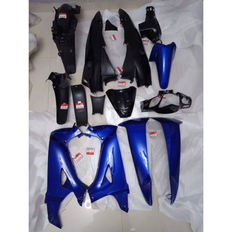 bodi karisma x 125 fullset hitam biru original baru ahm fullpack