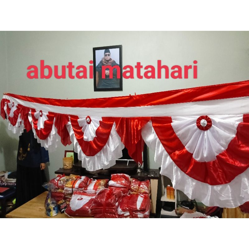 Background full abutai (kain pelamin) 10 gelombang