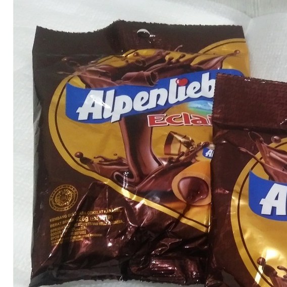 

Alpenliebe Eclairs Choco-Caramel 126gr