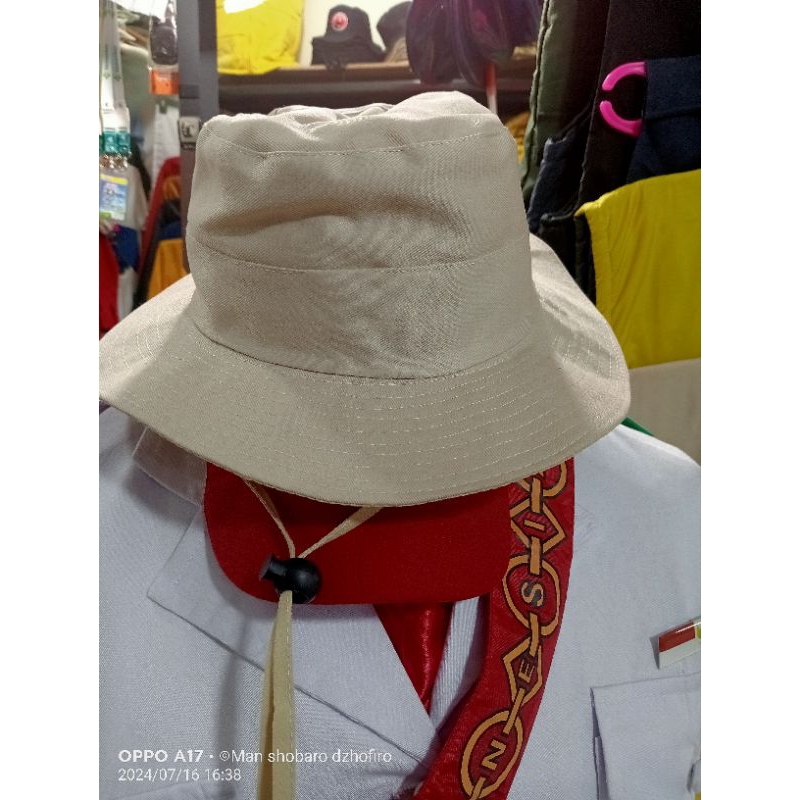 Topi Rimba cream polos