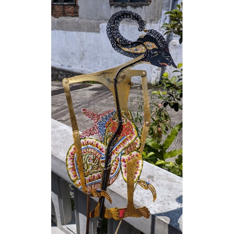 wayang arjuna  kulit sapi