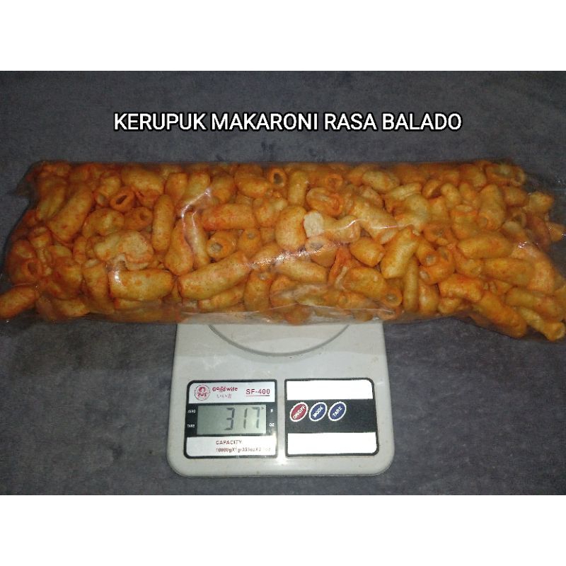 

kerupuk makaroni balado