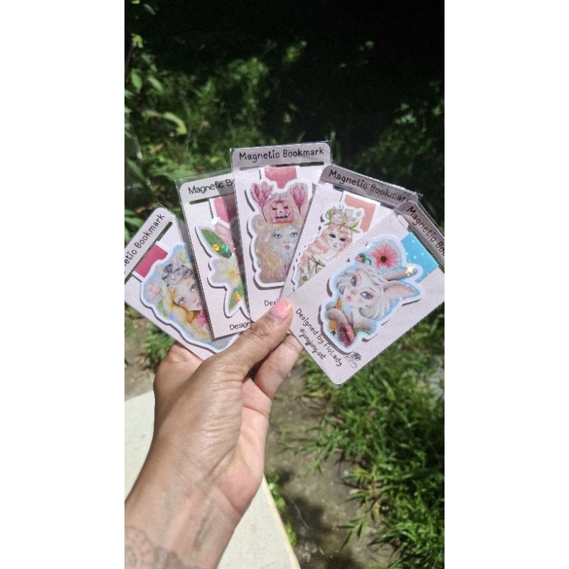 

Glitter Magnetic Bookmarks Original Design by FloLady