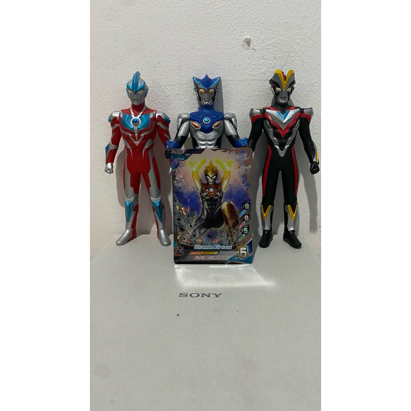 Ultraman Blu Ground
