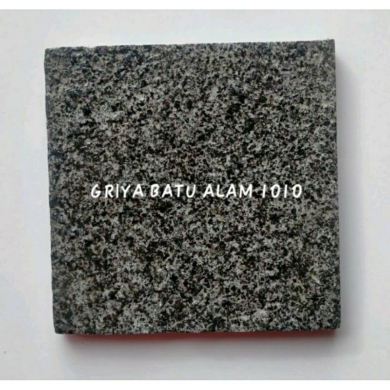 BATU ALAM BASALTO BINTIK HITAM 20x20 Cm