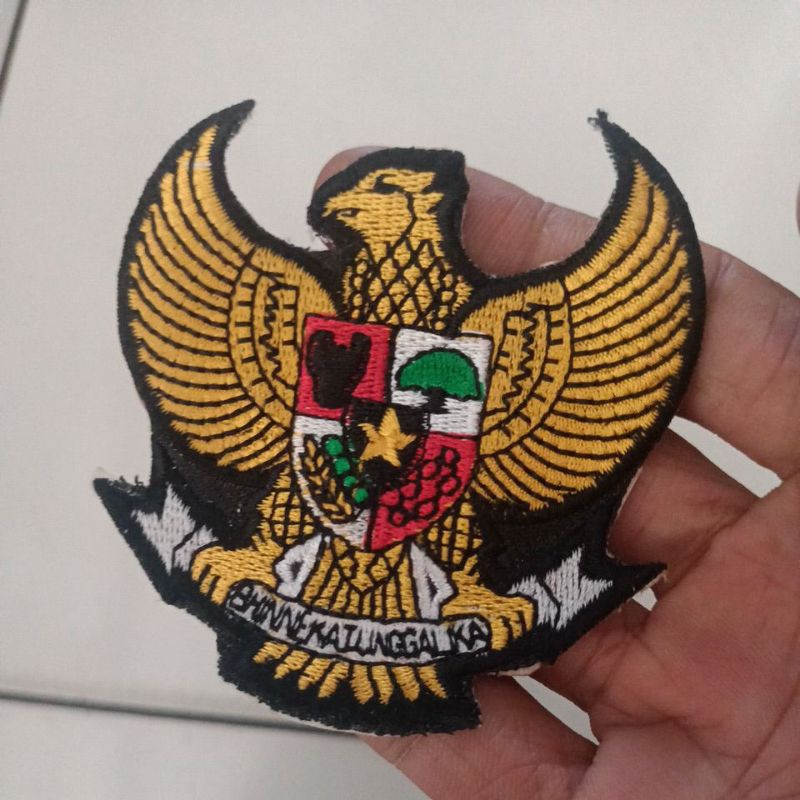 bordiran Garuda lambang garuda