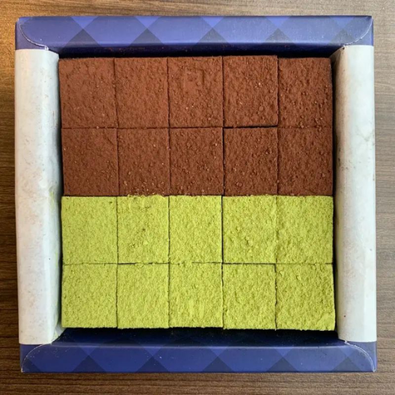 

CHOCOLATE XIUJANK MIX MATCHA & DARK