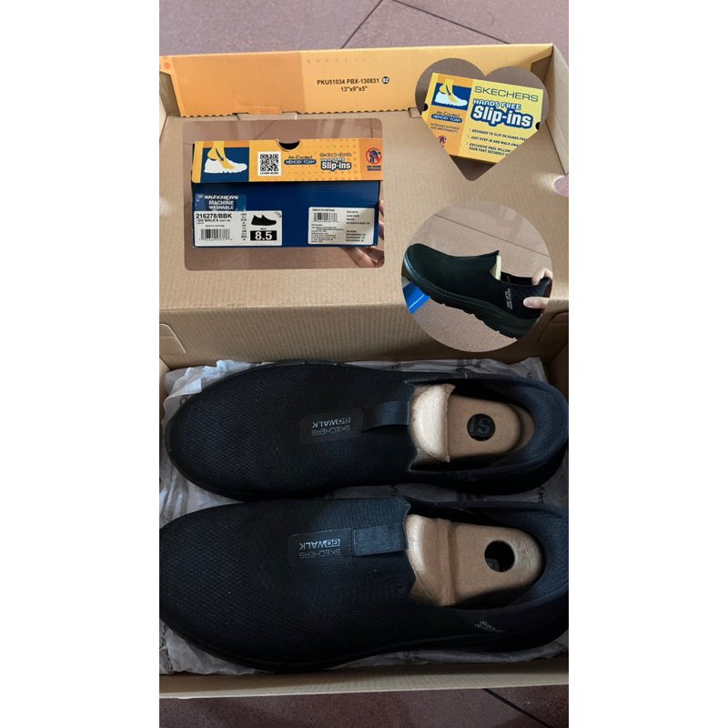 SKECHERS SLIP INS