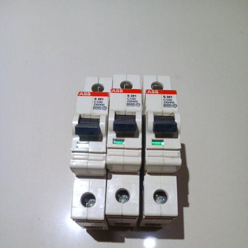 MCB ABB C100 1 PHASE  MADE INI GERMANY BEKAS
