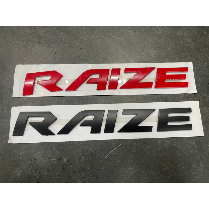 EMBLEM KAP MESIN MOBIL TOYOTA RAIZE