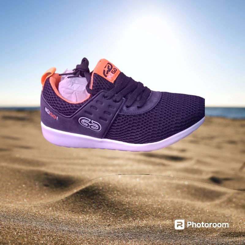 Sepatu Sekolah hitam/Sneakers Ikigai