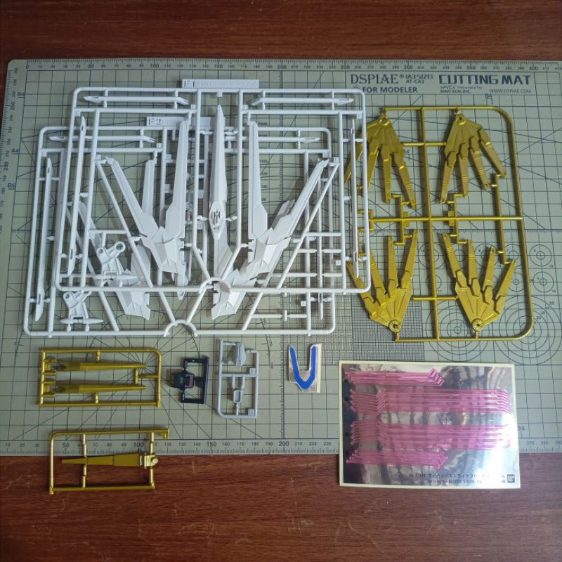BANDAI HGCE 1/144 HG MIGHTY STRIKE FREEDOM GUNDAM PART PARTS BACKPACK PROUD DEFENDER UNIT