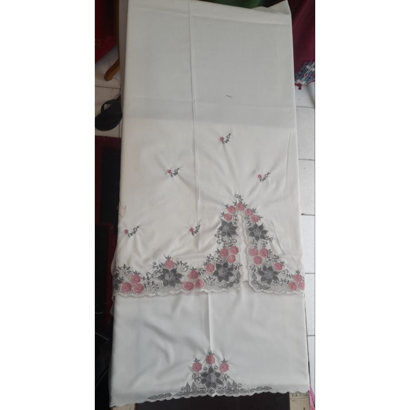 Bahan Baju Kurung Bordir Motif Kerancang Original/Bahan Katun Toyobo/Motif Bordir Kerancang Mesin Hi