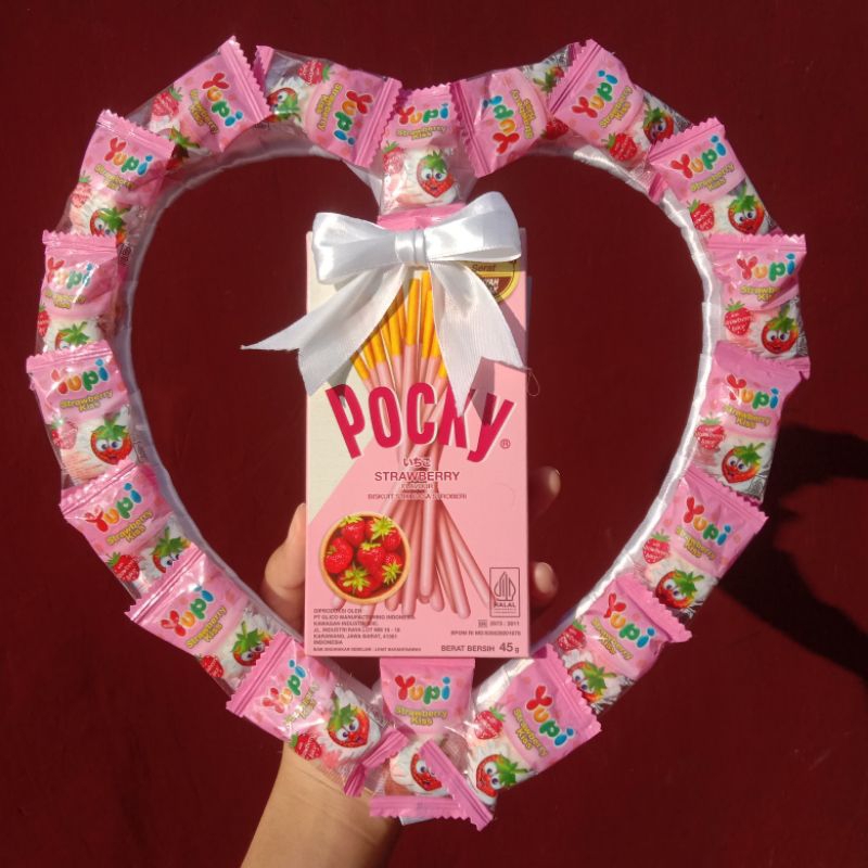 

Kado Graduation Wisuda Hadiah Sempro Kompre